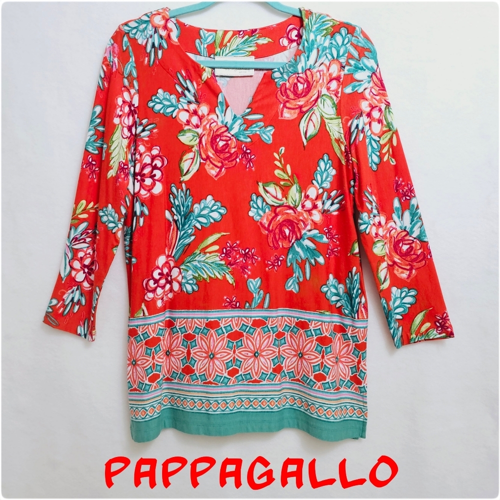 Pappagallo, A Summer Ready Bold & Colorful Floral Tunic. Super Soft and Stylish.